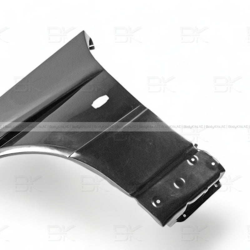 Nissan Skyline R34 BNR34 (1998-2005)- CF/FRP BV2 Style front vented fender