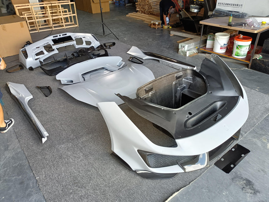 Dry Carbon Fiber Full Set Body Kit Front Bumper Rear Bumper Side Skirt For 488 GTB Pista Style