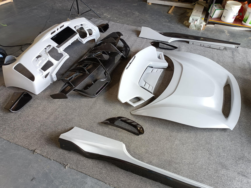 Dry Carbon Fiber Full Set Body Kit Front Bumper Rear Bumper Side Skirt For 488 GTB Pista Style