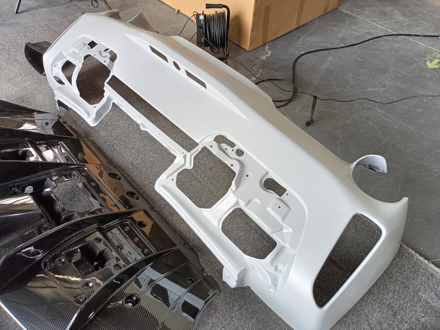 Dry Carbon Fiber Full Set Body Kit Front Bumper Rear Bumper Side Skirt For 488 GTB Pista Style