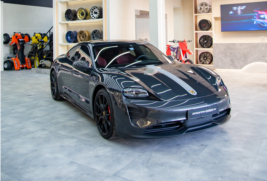 Porsche Taycan Dry Carbon Fiber Mirror Housing