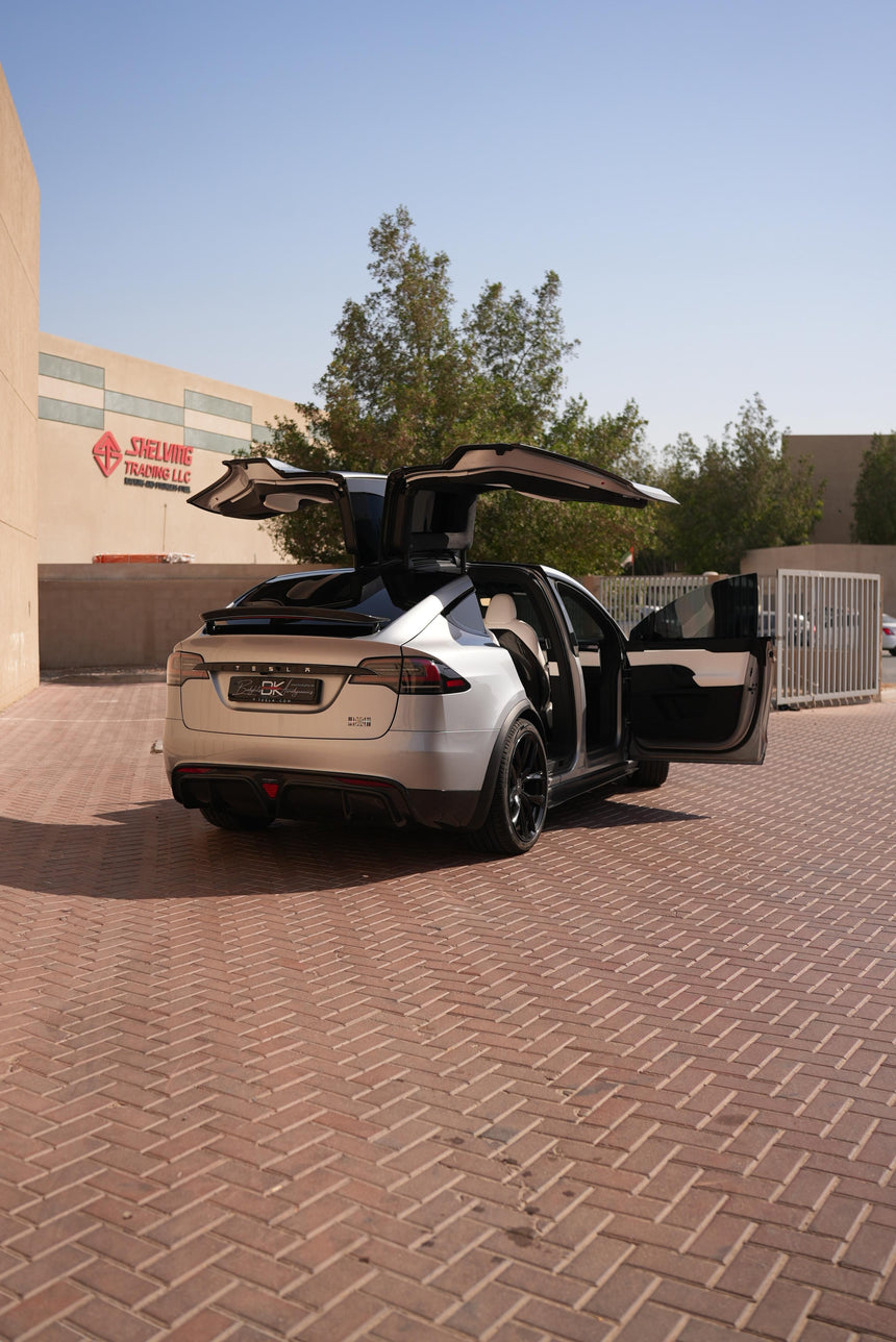 Tesla Model X Plaid 2025 Full Dry Carbon Fiber Bodykit