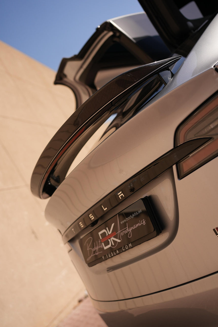 Tesla Model X Plaid 2025 Full Dry Carbon Fiber Bodykit