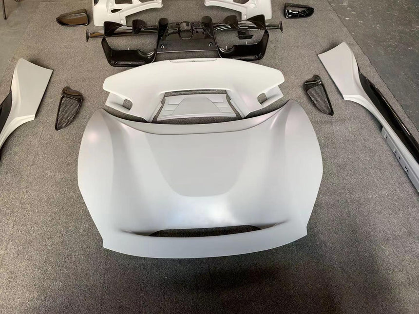 Dry Carbon Fiber Full Set Body Kit Front Bumper Rear Bumper Side Skirt For 488 GTB Pista Style