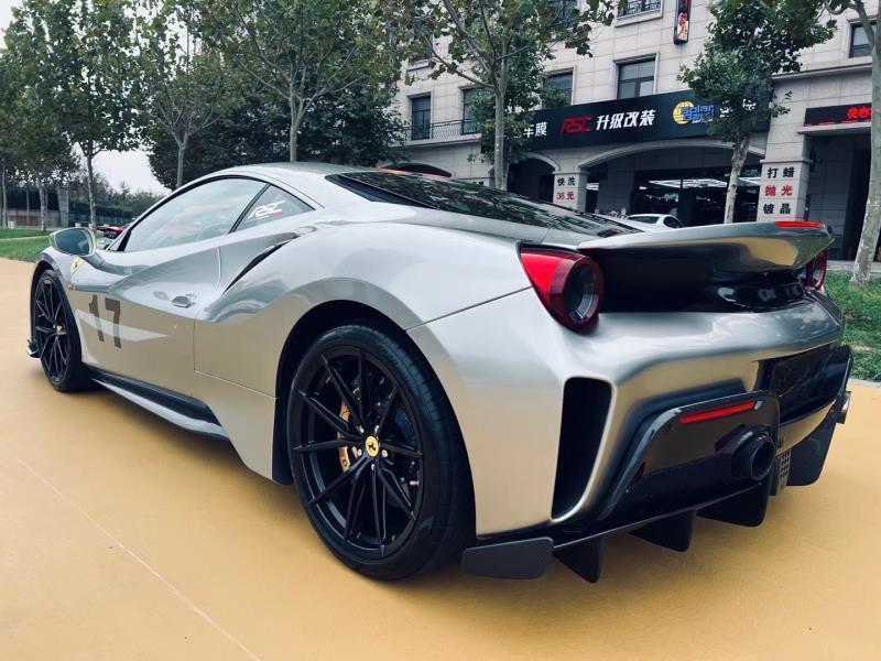 Dry Carbon Fiber Full Set Body Kit Front Bumper Rear Bumper Side Skirt For 488 GTB Pista Style