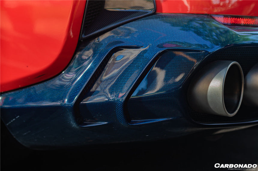 2018-UP Ferrari 812 Superfast MSY Style Rear Diffuser w/ Light