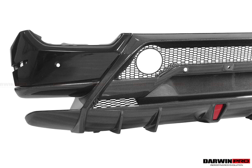 2015-2020 Lamborghini Huracan LP610/LP580 Performante Style Partial Carbon Rear Bumper