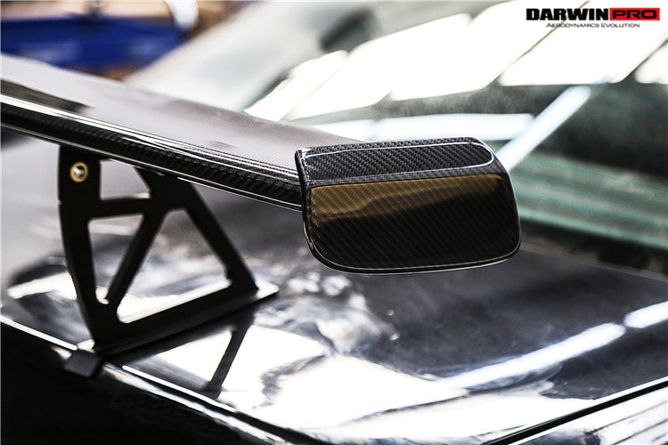 Mercedes Benz W204 C Class/ C63 AMG Sedan BKSS Style Carbon Fiber Trunk Spoiler