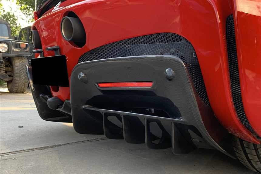 2020-UP Ferrari SSF90 Stradale OE Style Autoclave Carbon Fiber Rear Diffuser