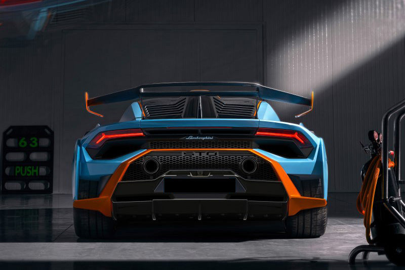 2021-UP Lamborghini Huracan STO Dry Carbon Fiber Rear Diffuser