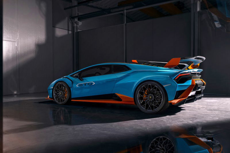 2021-UP Lamborghini Huracan STO Dry Carbon Fiber Rear Diffuser