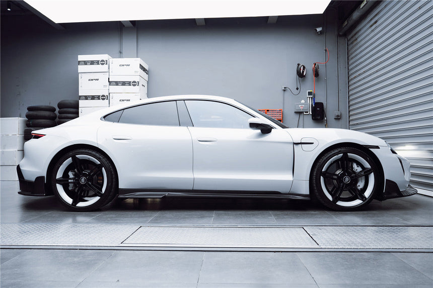 2019-2023 Porsche Taycan/4/4S/GTS/TURBO CADO Style Side Skirts