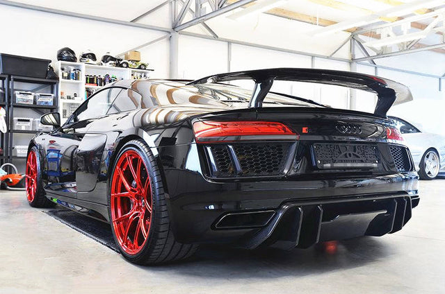 VRS Style Carbon Fiber Diffuser for Audi R8 2016+