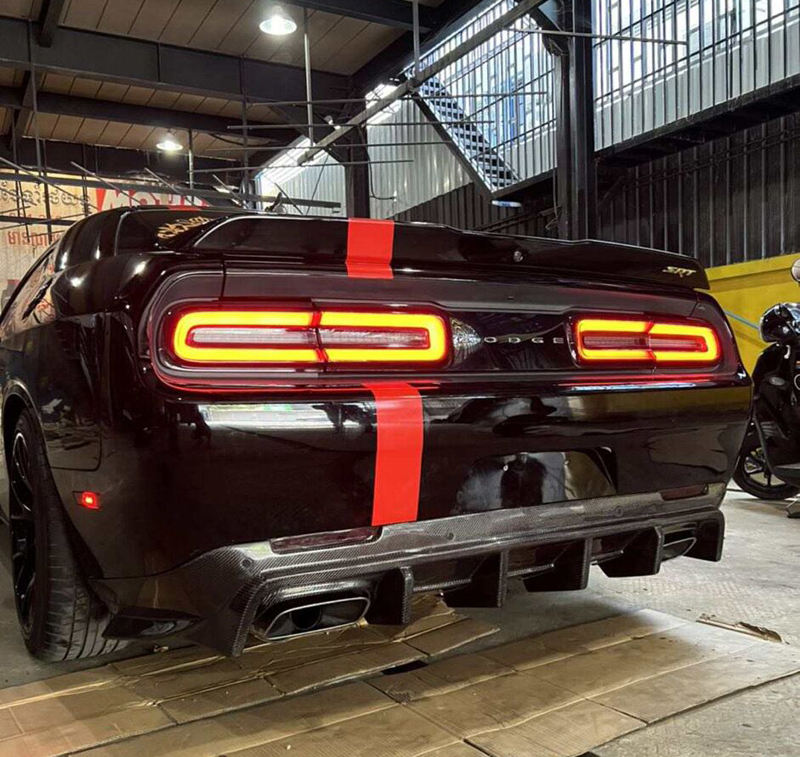 Dodge Challenger Carbon Fiber Diffuser 2013 +