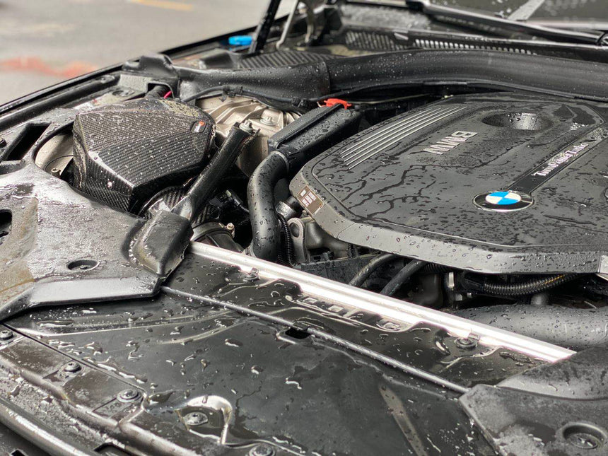 BMW 5,6,7,8 Series (B58 G Chassis) 3.0T (2017-UP) Dry Carbon Fiber Cold Air Intake System