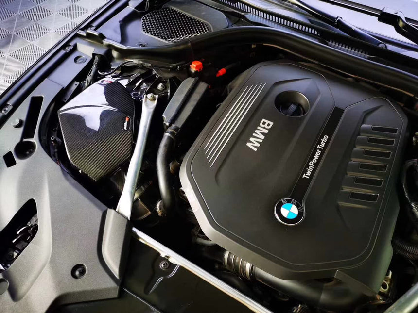 BMW 5,6,7,8 Series (B58 G Chassis) 3.0T (2017-UP) Dry Carbon Fiber Cold Air Intake System