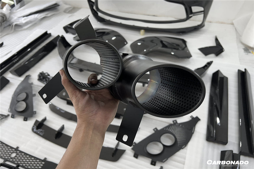 2021-2024 Aston Martin DBX 707 Style Dry Carbon Fiber Full Body Kit