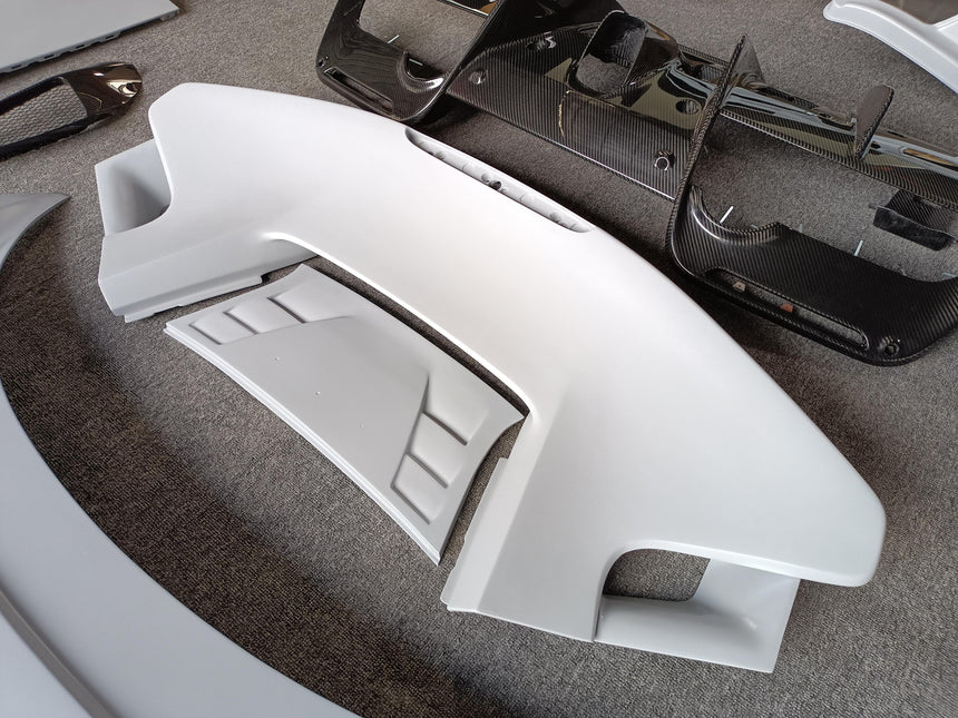 Dry Carbon Fiber Full Set Body Kit Front Bumper Rear Bumper Side Skirt For 488 GTB Pista Style