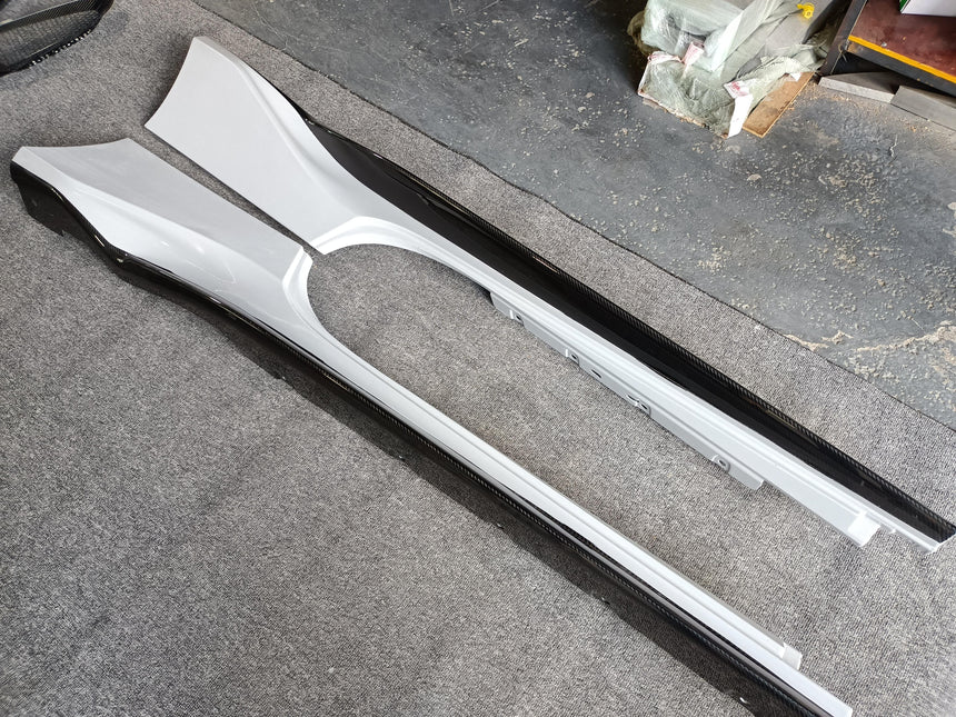 Dry Carbon Fiber Full Set Body Kit Front Bumper Rear Bumper Side Skirt For 488 GTB Pista Style