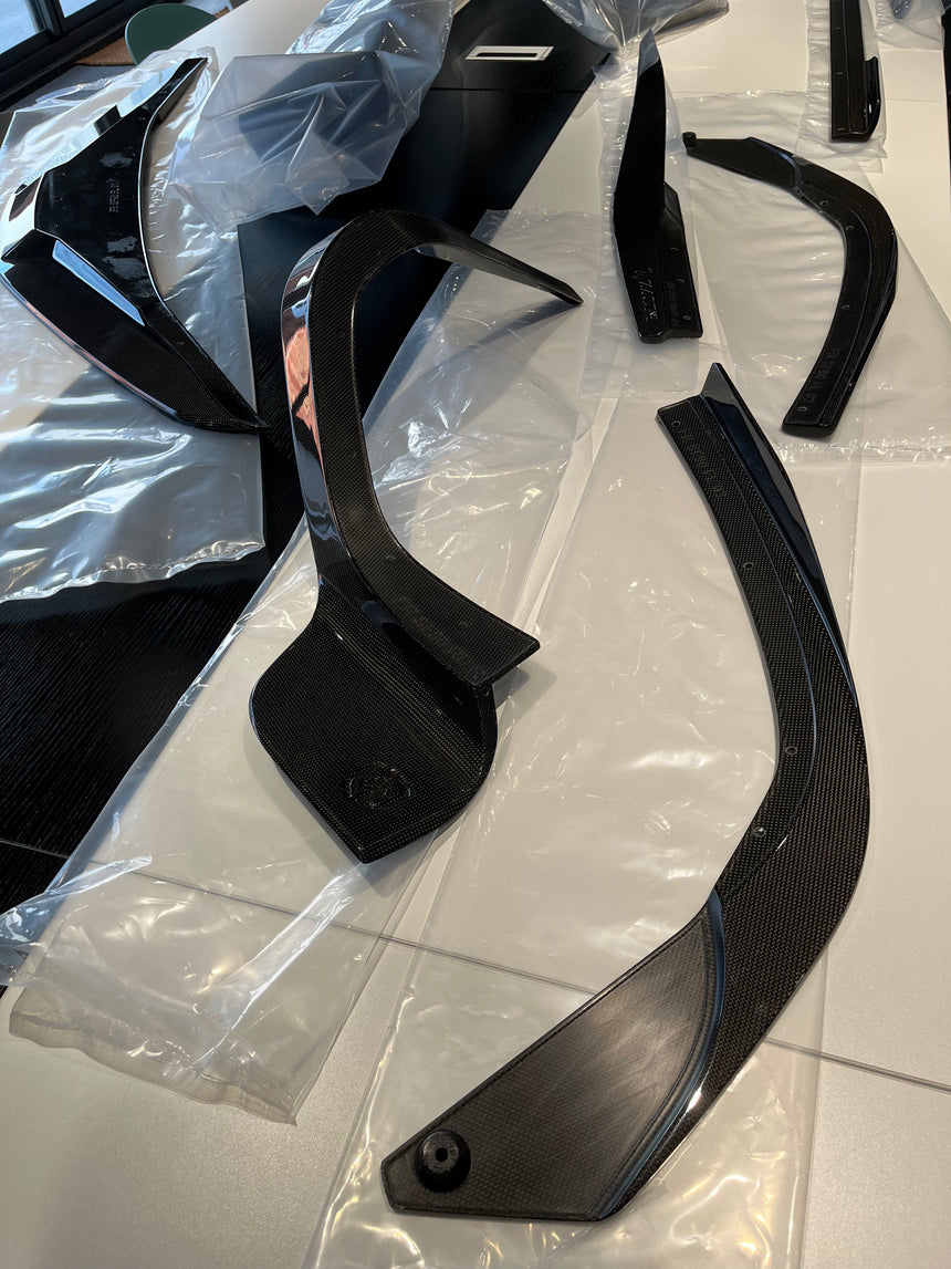 Dry Carbon Fiber SF90 Stradale Front Lip - Zacoe
