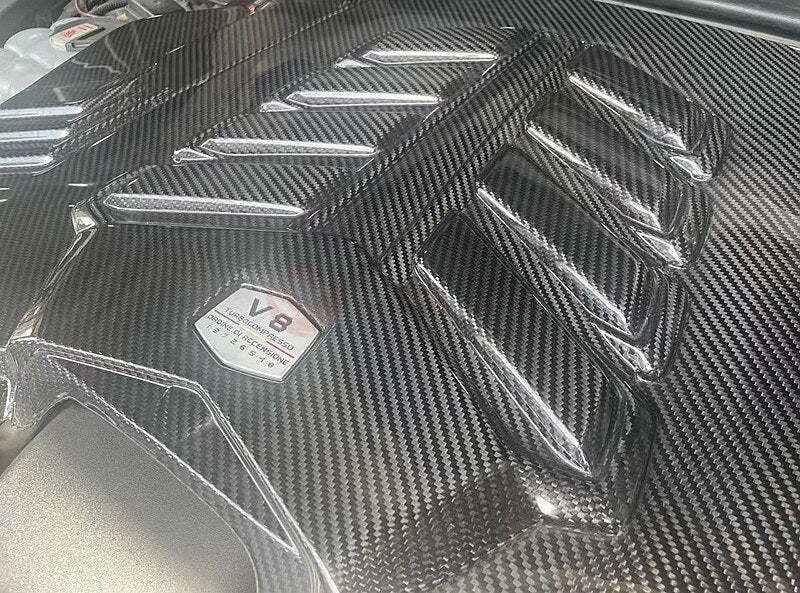 Dry Carbon Car Engine Hood Insulation Bonnet Cover for Lamborghini URUS