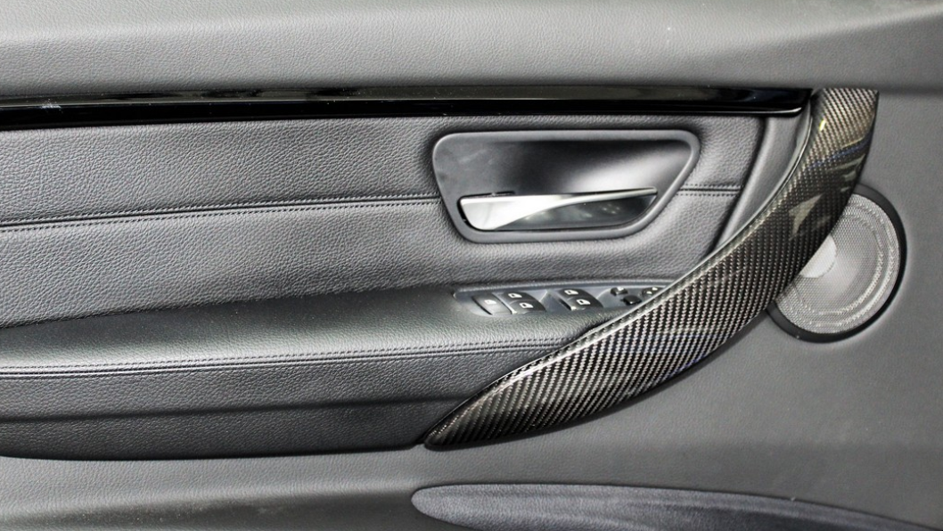 BMW F3X/F8X Interior Trim Kit 7 pieces