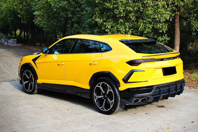 2018-2022 Lamborghini URUS TC Style Dry Carbon Fiber Rear Diffuser