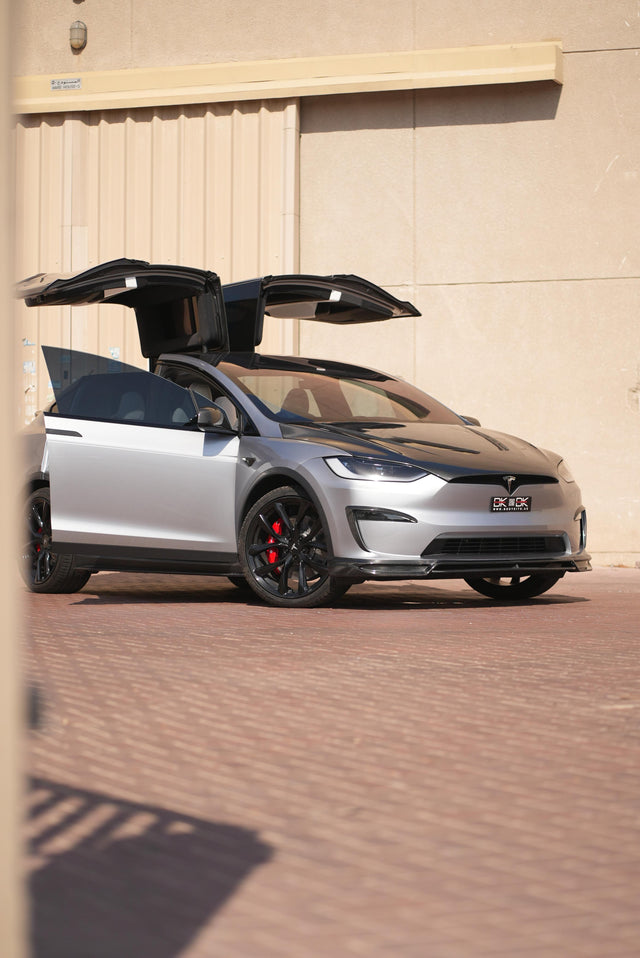 Tesla Model X Plaid 2025 Full Dry Carbon Fiber Bodykit