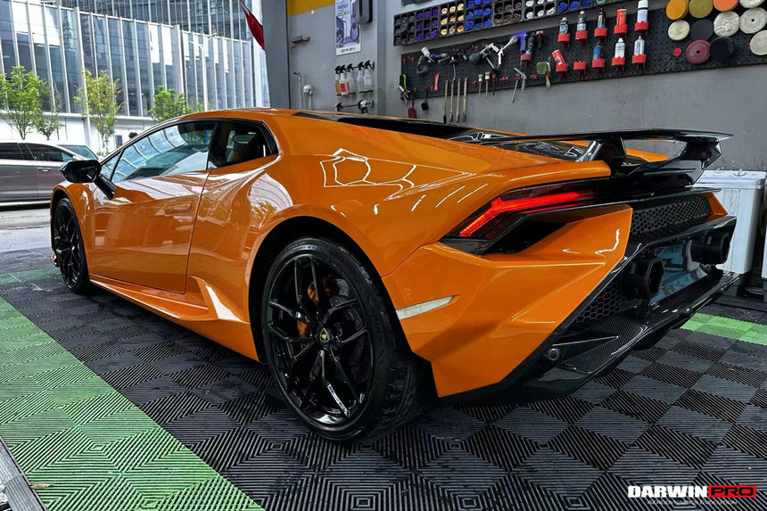 2015-2019 Lamborghini Huracan LP610 & LP580 Convert Tecnica Style Rear Bumper (NEED TO CHANGE EXEHAUST SYSTEM)