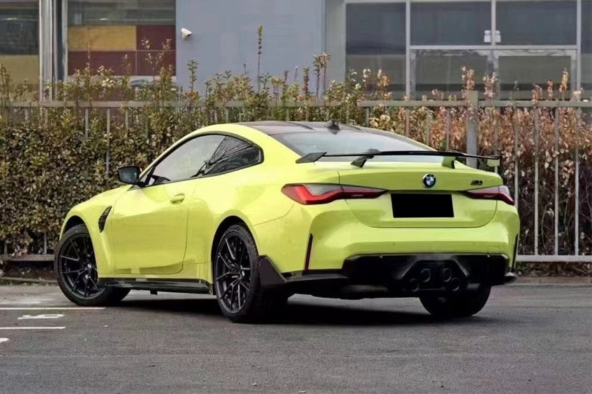 2021-UP BMW M4 G82/G83 MP Style Dry Carbon Fiber Middle Rear Lip w/ Caps