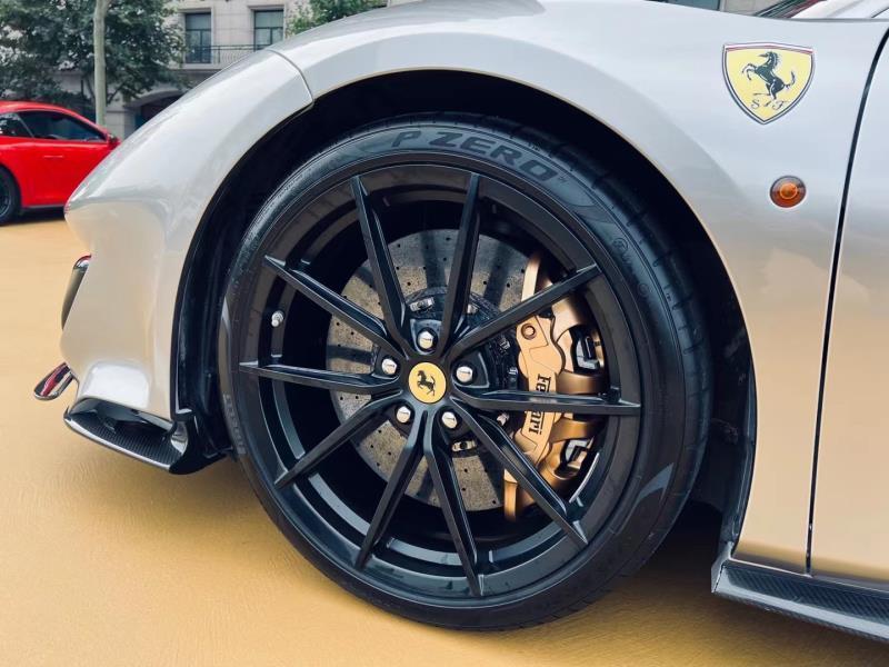 Dry Carbon Fiber Full Set Body Kit Front Bumper Rear Bumper Side Skirt For 488 GTB Pista Style