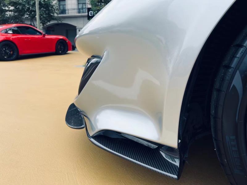 Dry Carbon Fiber Full Set Body Kit Front Bumper Rear Bumper Side Skirt For 488 GTB Pista Style