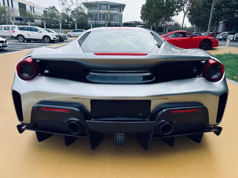 Dry Carbon Fiber Full Set Body Kit Front Bumper Rear Bumper Side Skirt For 488 GTB Pista Style