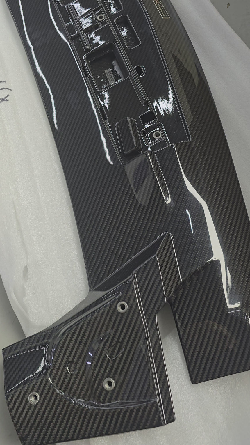 Lamborghini Urus Dry Carbon Fiber Spoiler Package