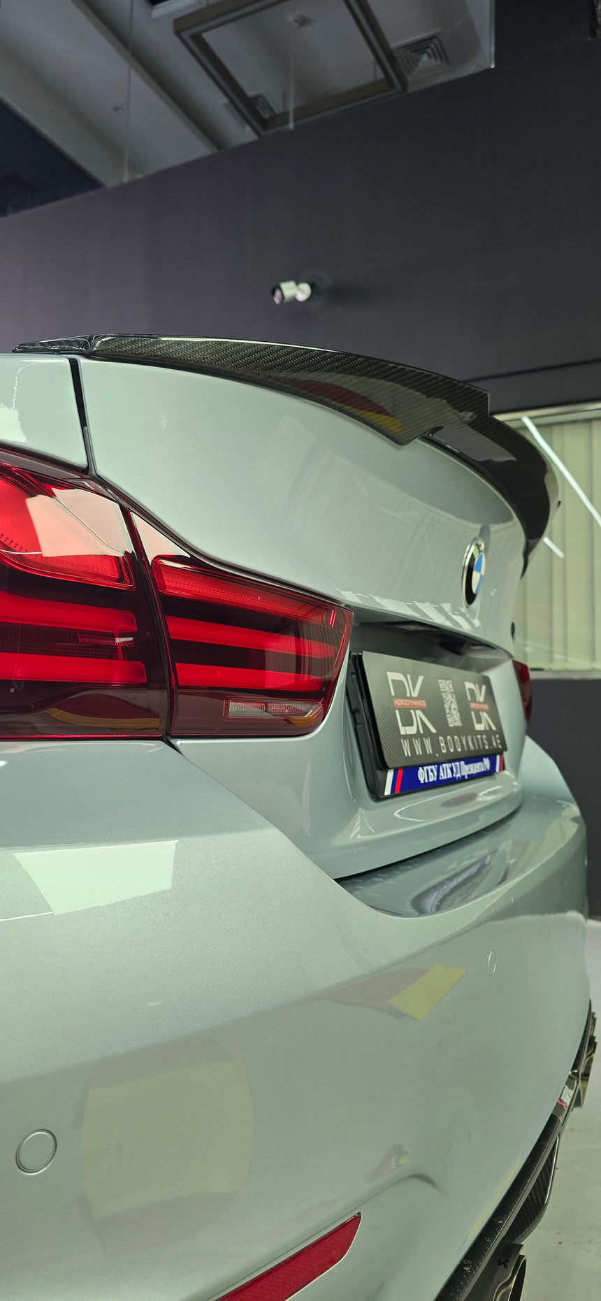 2014-2020 BMW M4 F82 VRS Style Carbon Fiber Trunk Spoiler