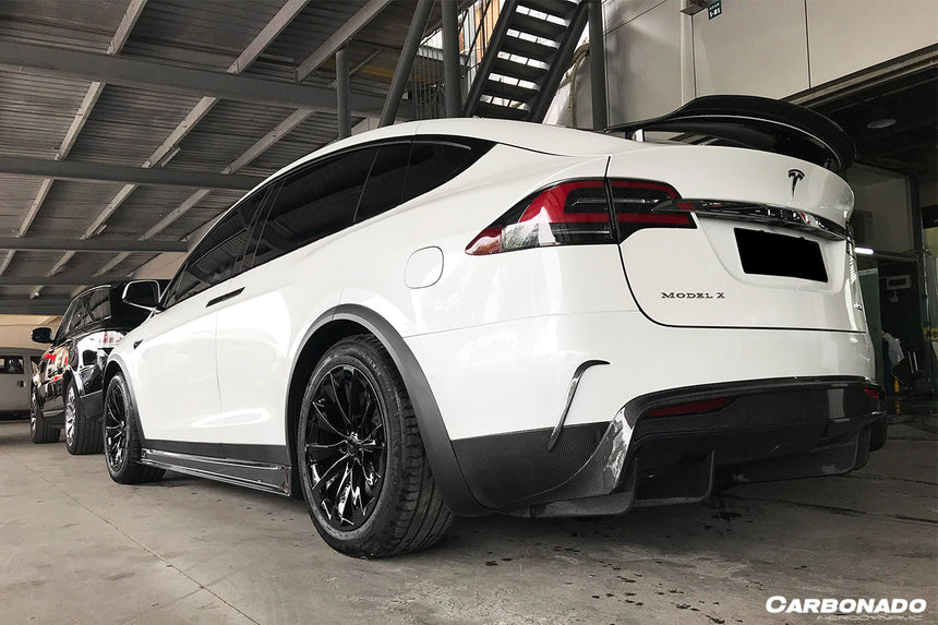2016-2018 Tesla X SUV RZS Style Carbon Fiber Rear Diffuser