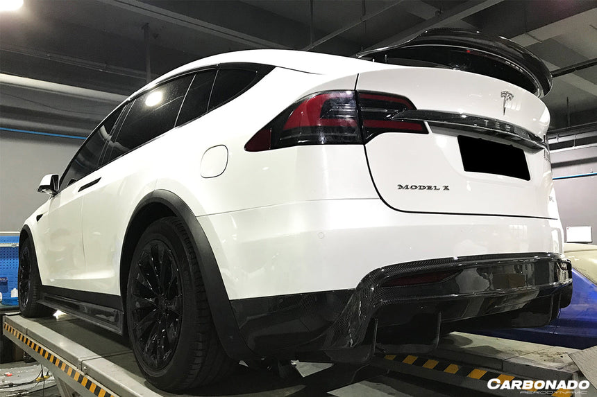 2016-2018 Tesla X SUV RZS Style Carbon Fiber Rear Diffuser