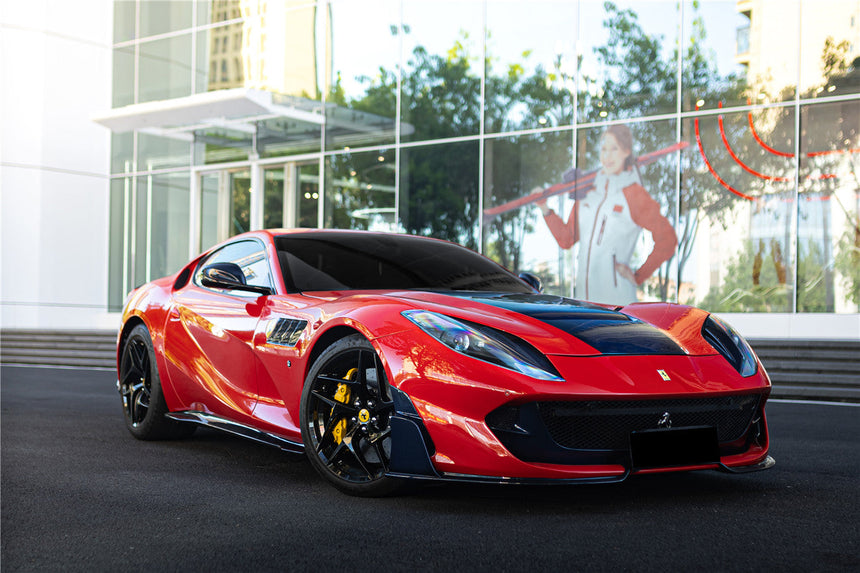 2018-UP Ferrari 812 Superfast /GTS MSY Style Side Skirts