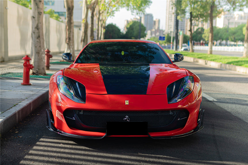 2018-UP Ferrari 812 Superfast /GTS MSY Style Hood