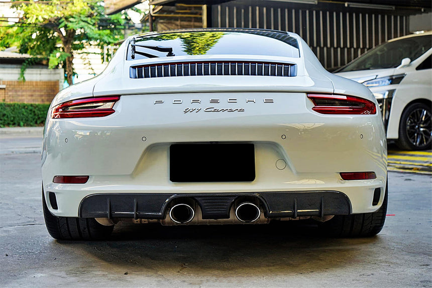 2016-2019 Porsche 911 991.2 Carrera/Targa/S/4S/GTS Style Middle Exhaust Rear Lip