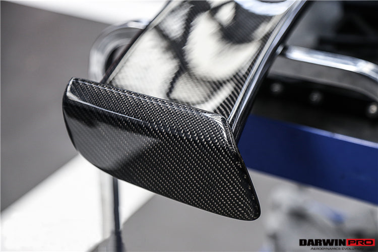 Mercedes Benz W204 C Class/ C63 AMG Sedan BKSS Style Carbon Fiber Trunk Spoiler