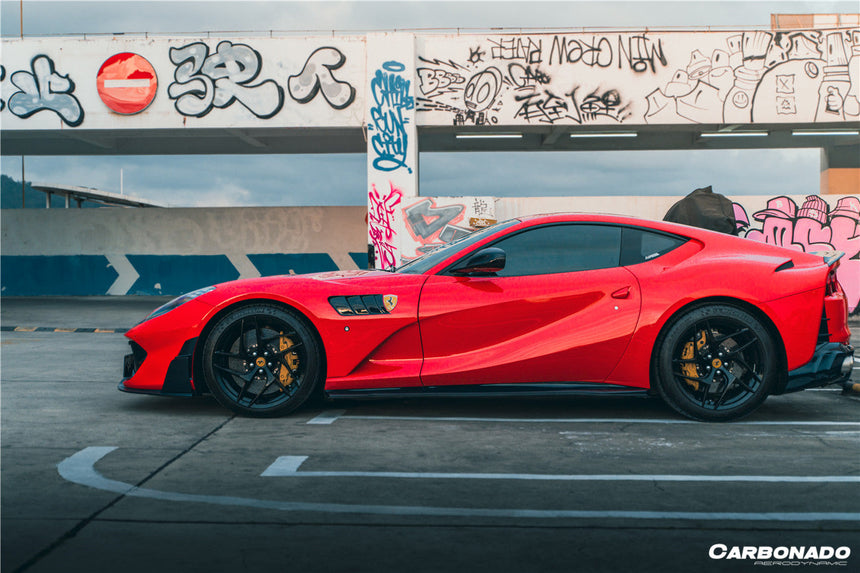 2018-UP Ferrari 812 Superfast /GTS MSY Style Fender
