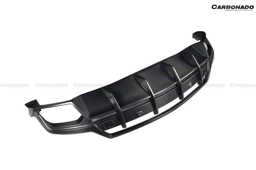 2018-2022 Lamborghini URUS TC Style Dry Carbon Fiber Rear Diffuser