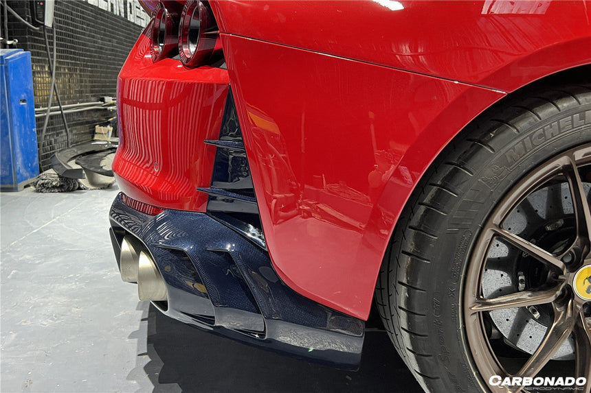 2018-UP Ferrari 812 Superfast MSY Style Rear Diffuser w/ Light