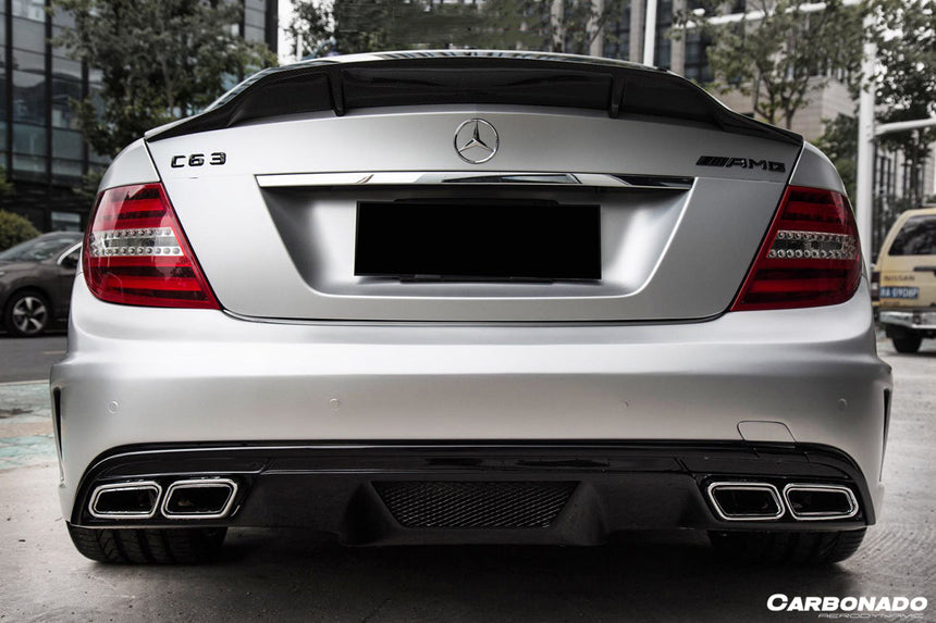 2008-2014 Mercedes Benz W204 C Class/ C63 AMG Sedan RT Style Carbon Fiber Trunk Spoiler
