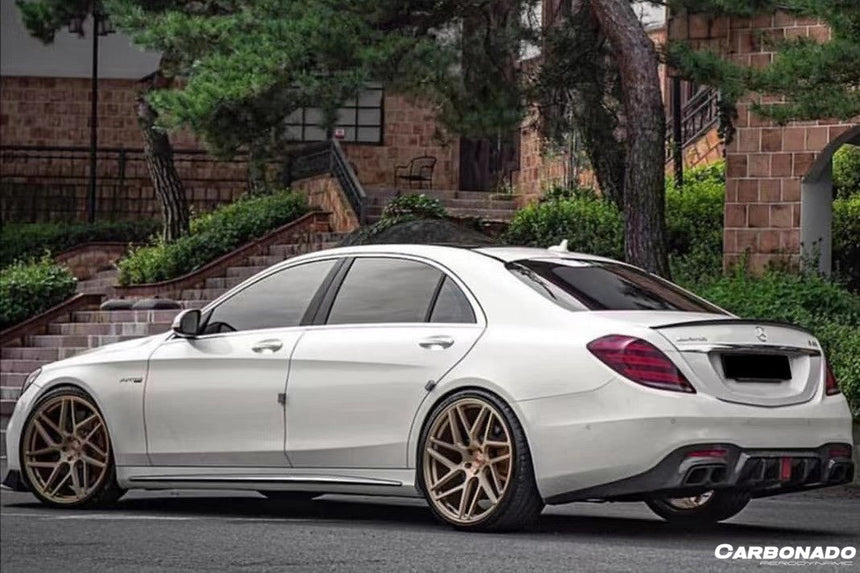 2017-2020 Mercedes Benz S63 W222 Sedan BRS Style Rear Diffuser w/ LED Light and Exhaust Tips